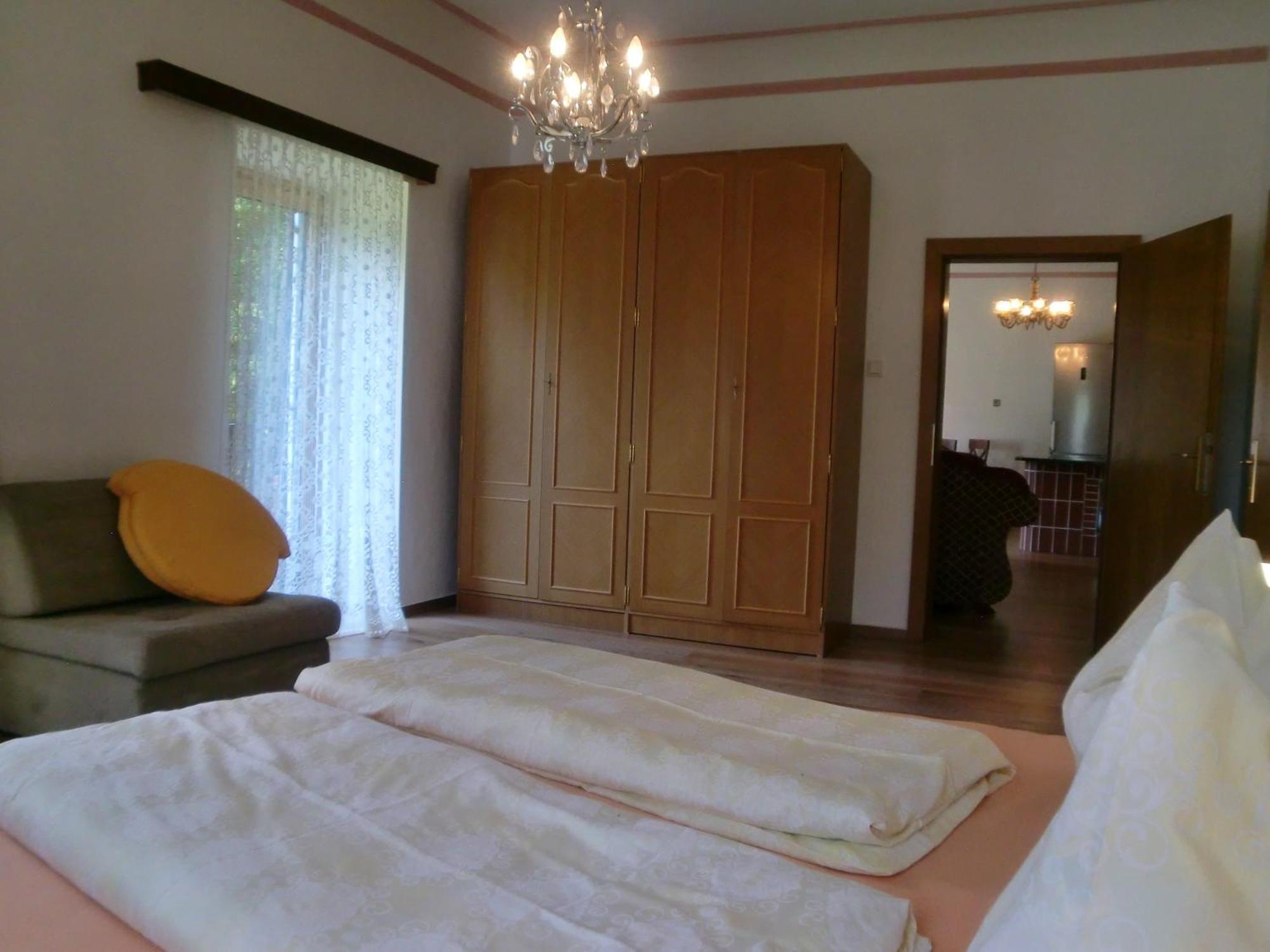 Dellach im Drautal Garten- & Loggia-Appartement Herrenhaus מראה חיצוני תמונה