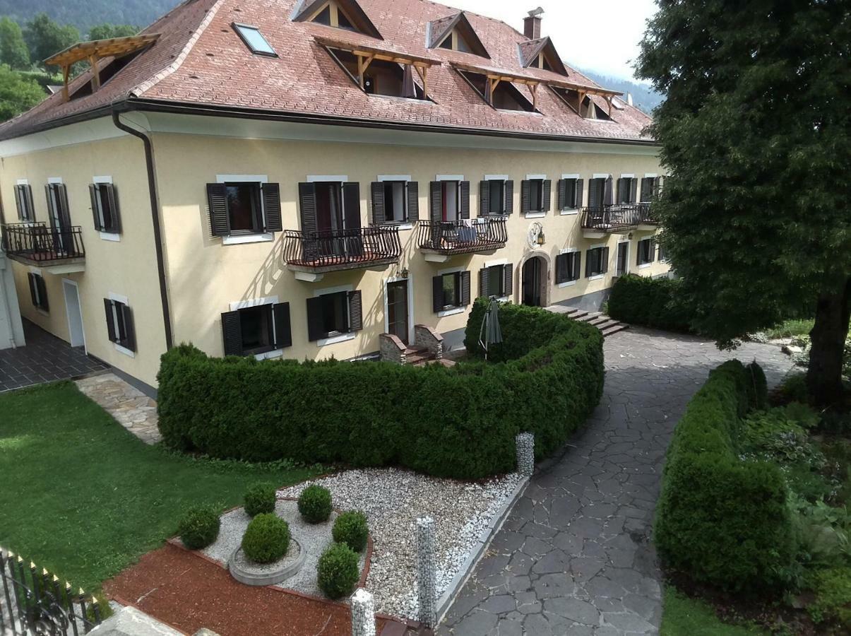 Dellach im Drautal Garten- & Loggia-Appartement Herrenhaus מראה חיצוני תמונה