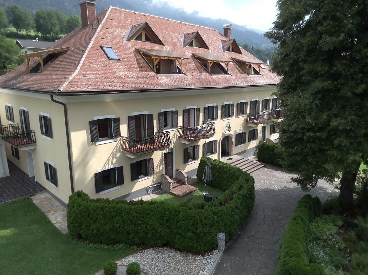 Dellach im Drautal Garten- & Loggia-Appartement Herrenhaus מראה חיצוני תמונה